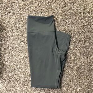 Athleta elation train 7/8 tight